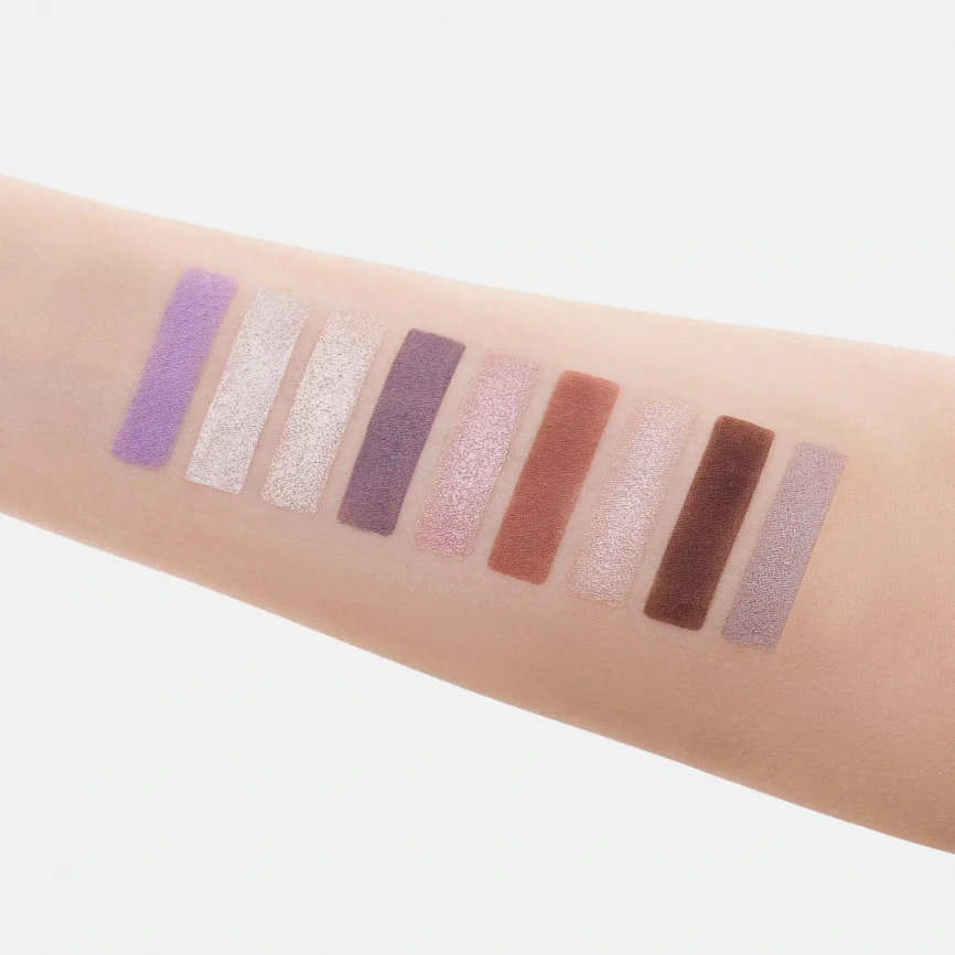 Палетка теней для век Easy Nude Plum Divage фото 5
